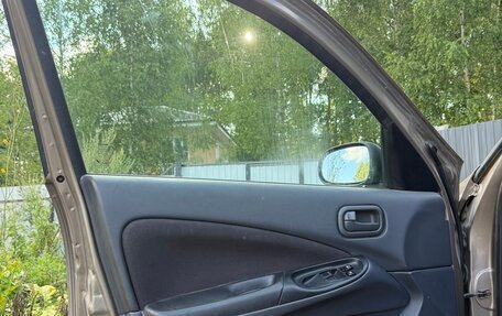 Nissan Almera, 2005 год, 350 000 рублей, 10 фотография