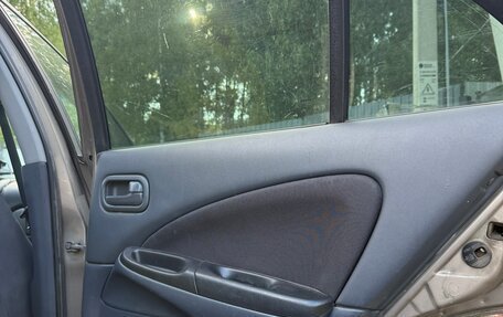 Nissan Almera, 2005 год, 350 000 рублей, 11 фотография