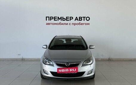 Opel Astra J, 2010 год, 535 000 рублей, 2 фотография