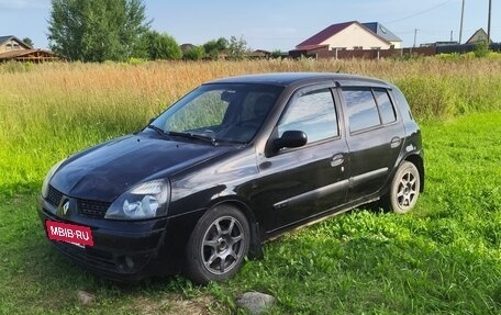 Renault Clio III, 2003 год, 159 000 рублей, 3 фотография