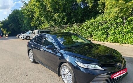 Toyota Camry, 2019 год, 2 800 000 рублей, 3 фотография