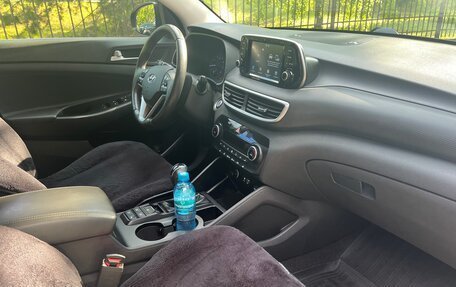 Hyundai Tucson III, 2019 год, 2 190 000 рублей, 2 фотография