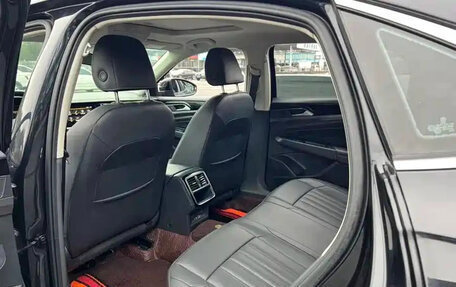 Volkswagen Passat B8 рестайлинг, 2023 год, 1 452 000 рублей, 10 фотография