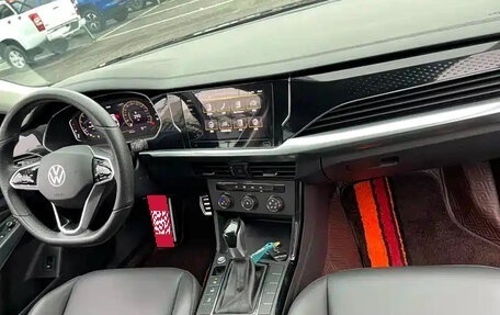 Volkswagen Passat B8 рестайлинг, 2023 год, 1 452 000 рублей, 12 фотография