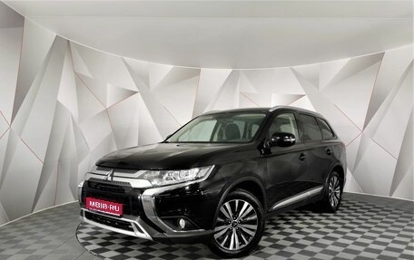 Mitsubishi Outlander III рестайлинг 3, 2019 год, 1 535 150 рублей, 1 фотография