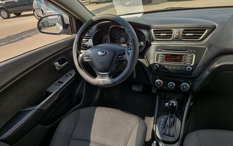 KIA Rio III рестайлинг, 2016 год, 859 000 рублей, 4 фотография