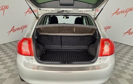Toyota Auris II, 2009 год, 750 000 рублей, 18 фотография