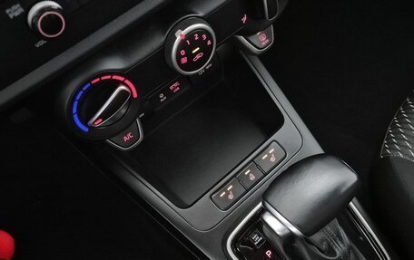 KIA Rio IV, 2017 год, 1 240 000 рублей, 19 фотография