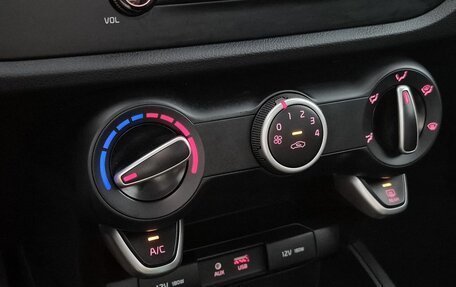 KIA Rio IV, 2017 год, 1 240 000 рублей, 16 фотография