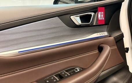 Chery Tiggo 8 Pro, 2022 год, 1 870 000 рублей, 10 фотография