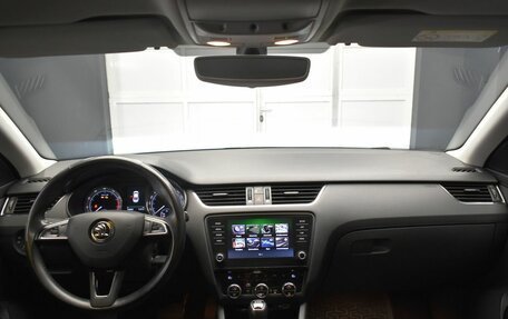 Skoda Octavia, 2018 год, 1 757 000 рублей, 8 фотография