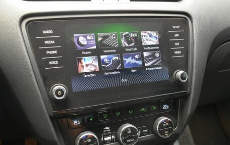 Skoda Octavia, 2018 год, 1 757 000 рублей, 13 фотография