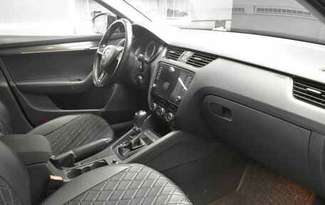 Skoda Octavia, 2018 год, 1 757 000 рублей, 25 фотография