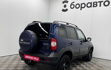 Chevrolet Niva I рестайлинг, 2017 год, 799 000 рублей, 2 фотография
