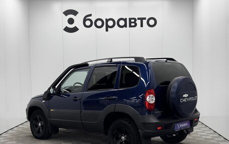 Chevrolet Niva I рестайлинг, 2017 год, 799 000 рублей, 17 фотография