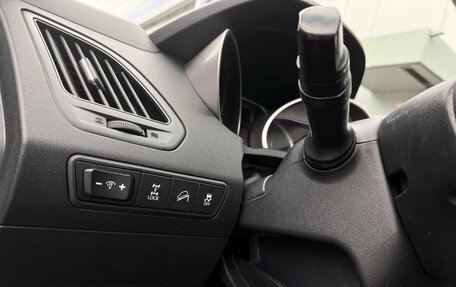 Hyundai ix35 I рестайлинг, 2013 год, 1 112 000 рублей, 11 фотография