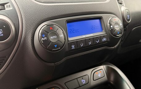 Hyundai ix35 I рестайлинг, 2013 год, 1 112 000 рублей, 13 фотография