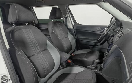 Skoda Yeti I рестайлинг, 2017 год, 1 503 000 рублей, 12 фотография