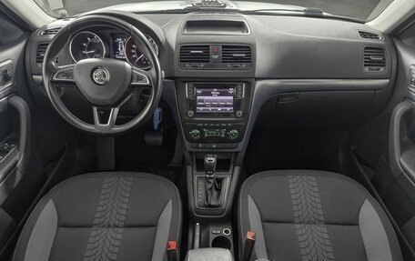 Skoda Yeti I рестайлинг, 2017 год, 1 503 000 рублей, 13 фотография