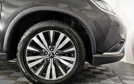 Mitsubishi Outlander III рестайлинг 3, 2019 год, 1 535 150 рублей, 8 фотография