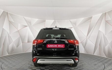 Mitsubishi Outlander III рестайлинг 3, 2019 год, 1 535 150 рублей, 7 фотография