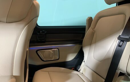 Mercedes-Benz V-Класс, 2024 год, 15 100 000 рублей, 20 фотография