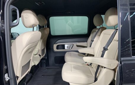 Mercedes-Benz V-Класс, 2024 год, 15 100 000 рублей, 15 фотография