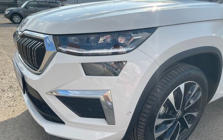 Skoda Kodiaq I, 2023 год, 4 200 000 рублей, 13 фотография