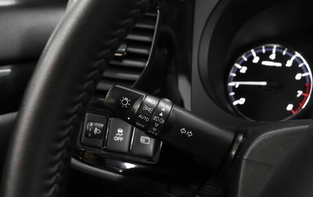 Mitsubishi Outlander III рестайлинг 3, 2019 год, 1 979 000 рублей, 11 фотография