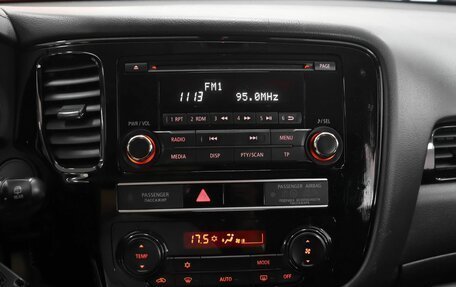 Mitsubishi Outlander III рестайлинг 3, 2019 год, 1 979 000 рублей, 17 фотография