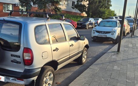 Chevrolet Niva I рестайлинг, 2003 год, 350 000 рублей, 5 фотография