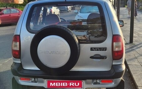 Chevrolet Niva I рестайлинг, 2003 год, 350 000 рублей, 4 фотография