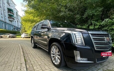 Cadillac Escalade V, 2020 год, 5 200 000 рублей, 7 фотография