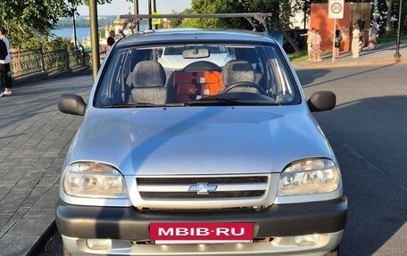 Chevrolet Niva I рестайлинг, 2003 год, 350 000 рублей, 3 фотография
