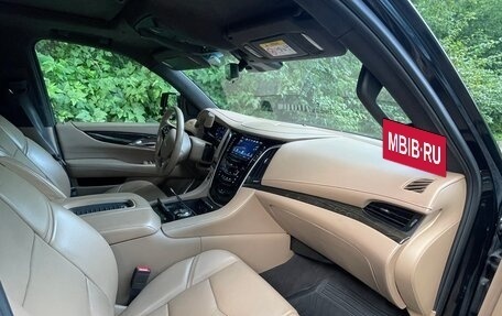 Cadillac Escalade V, 2020 год, 5 200 000 рублей, 11 фотография