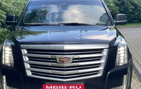 Cadillac Escalade V, 2020 год, 5 200 000 рублей, 17 фотография