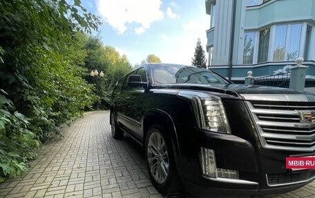 Cadillac Escalade V, 2020 год, 5 200 000 рублей, 14 фотография