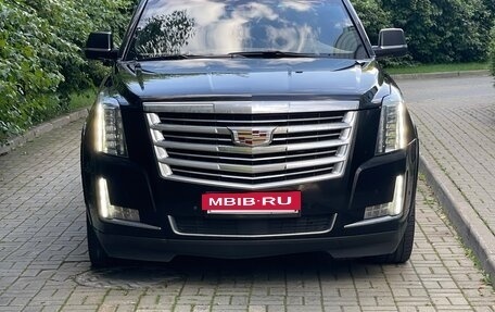 Cadillac Escalade V, 2020 год, 5 200 000 рублей, 31 фотография