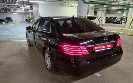 Mercedes-Benz E-Класс, 2014 год, 1 780 000 рублей, 2 фотография
