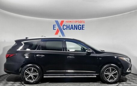 Infiniti QX60 I рестайлинг, 2017 год, 1 960 000 рублей, 4 фотография