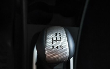 Nissan Tiida, 2011 год, 670 000 рублей, 25 фотография