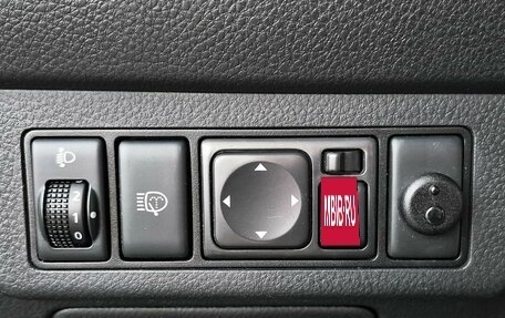 Nissan Tiida, 2011 год, 670 000 рублей, 21 фотография