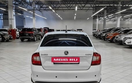 Skoda Rapid I, 2017 год, 640 000 рублей, 5 фотография