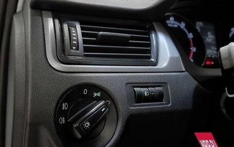 Skoda Rapid I, 2017 год, 640 000 рублей, 9 фотография