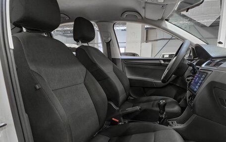 Skoda Rapid I, 2017 год, 640 000 рублей, 13 фотография