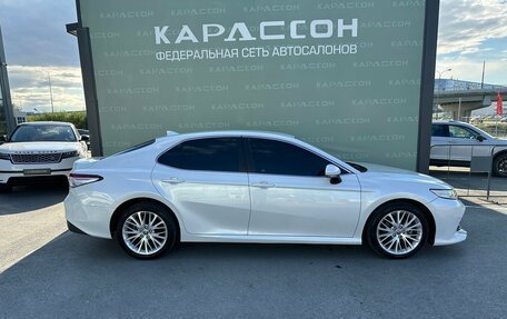 Toyota Camry, 2018 год, 2 450 000 рублей, 4 фотография