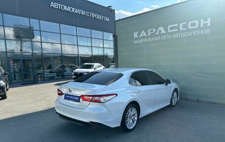Toyota Camry, 2018 год, 2 450 000 рублей, 2 фотография