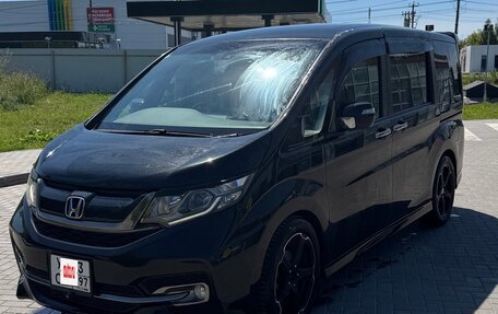 Honda Stepwgn IV, 2017 год, 2 050 000 рублей, 1 фотография