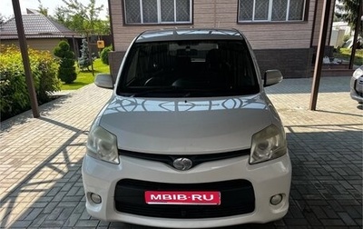Toyota Sienta I, 2013 год, 890 000 рублей, 1 фотография