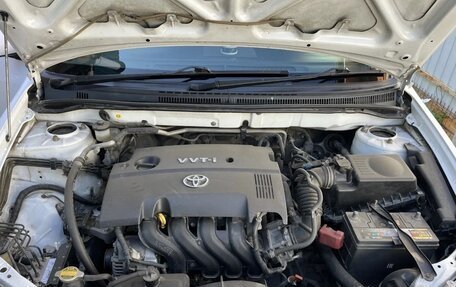 Toyota Corolla, 2005 год, 690 000 рублей, 12 фотография